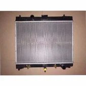 Kietasis radiatorius Yaris